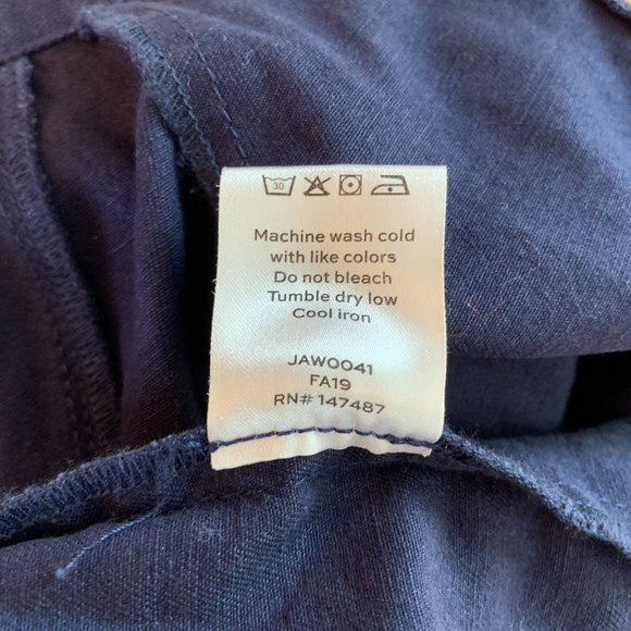 Draper James Floral Field Utility Jacket in Nassau Navy Magnolia Vines, Sz M - Picture 11 of 11